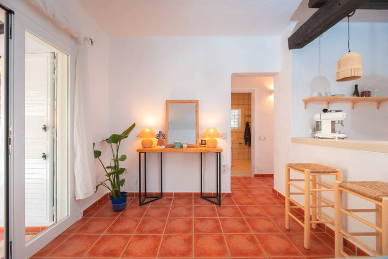 Villa Exclusiva en Venta en Formentera – Gran Parcela y Proyecto de Ampliación